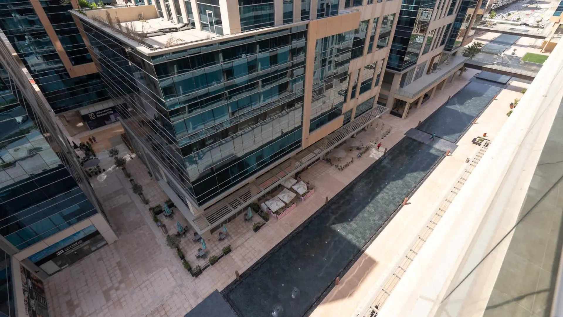 Glorious Studio With Easy City Access In Bay Square 9, Business Bay Dubaj Zjednoczone Emiraty Arabskie