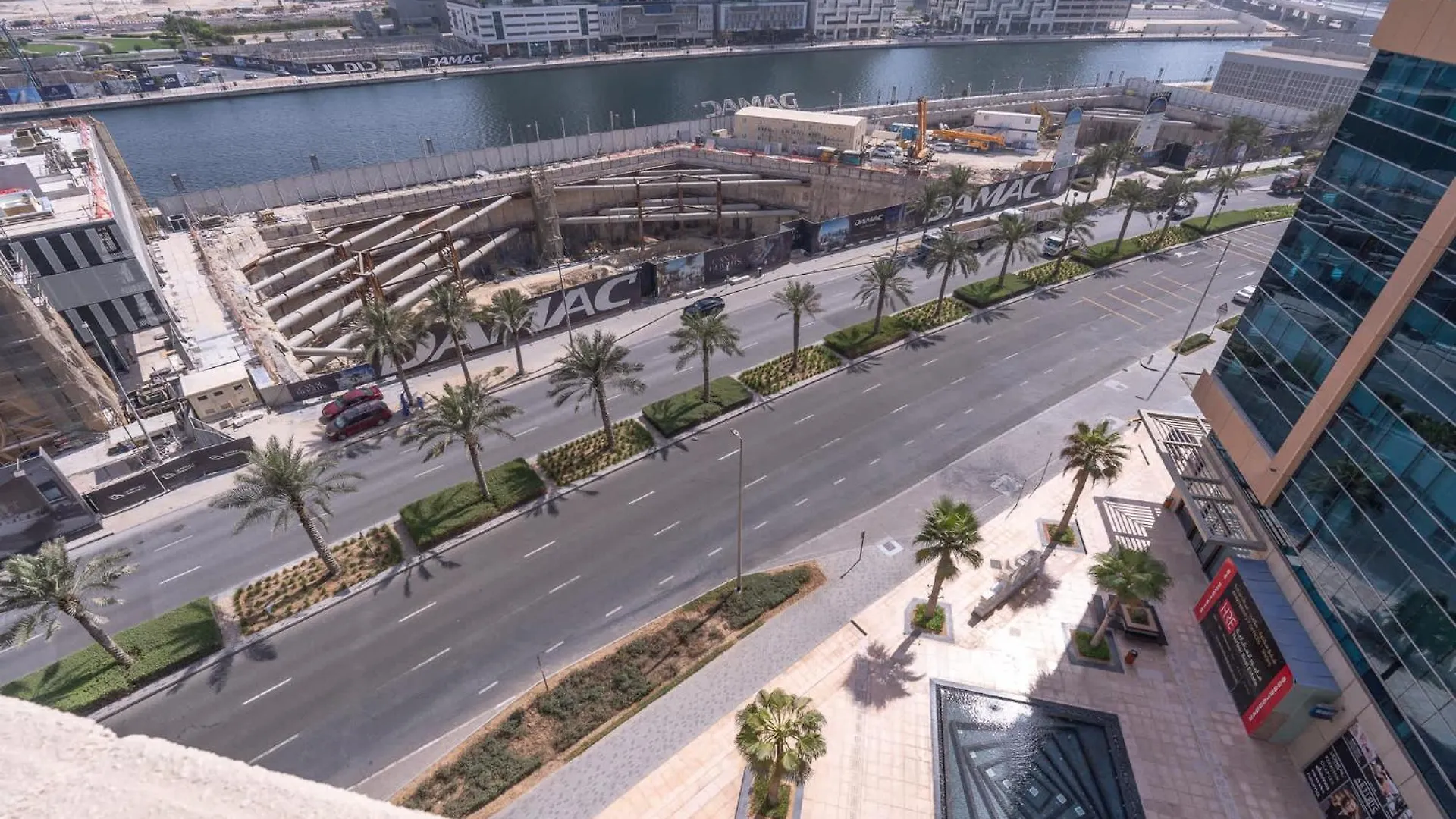 Glorious Studio With Easy City Access In Bay Square 9, Business Bay Dubai Apartment