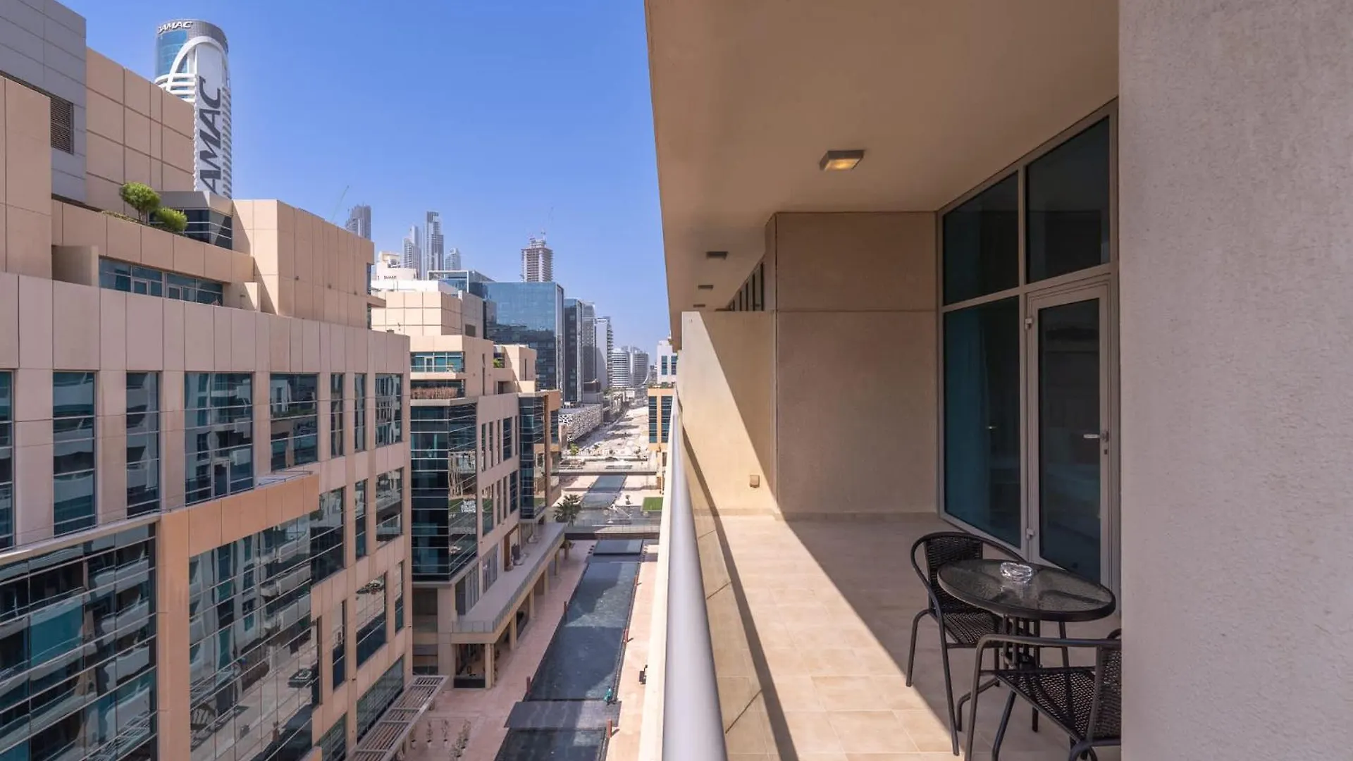 Glorious Studio With Easy City Access In Bay Square 9, Business Bay Dubai