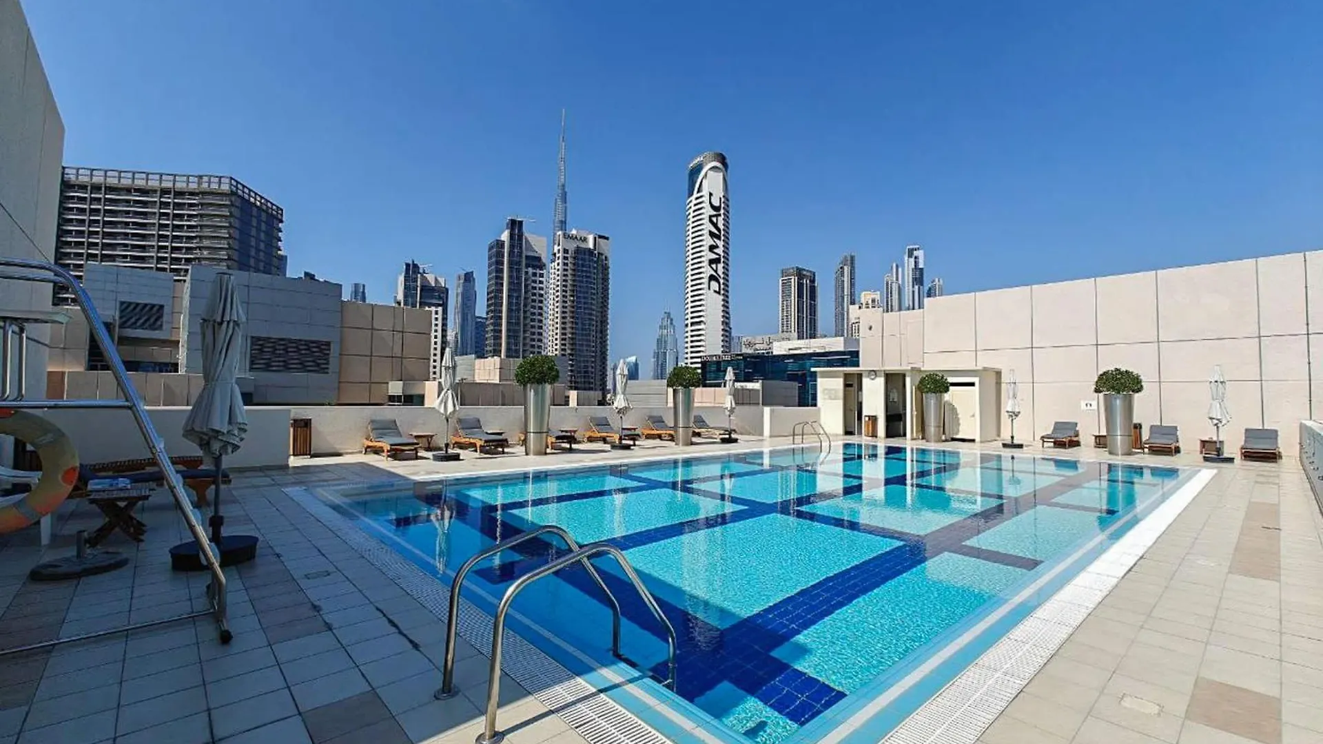 Glorious Studio With Easy City Access In Bay Square 9, Business Bay Dubai