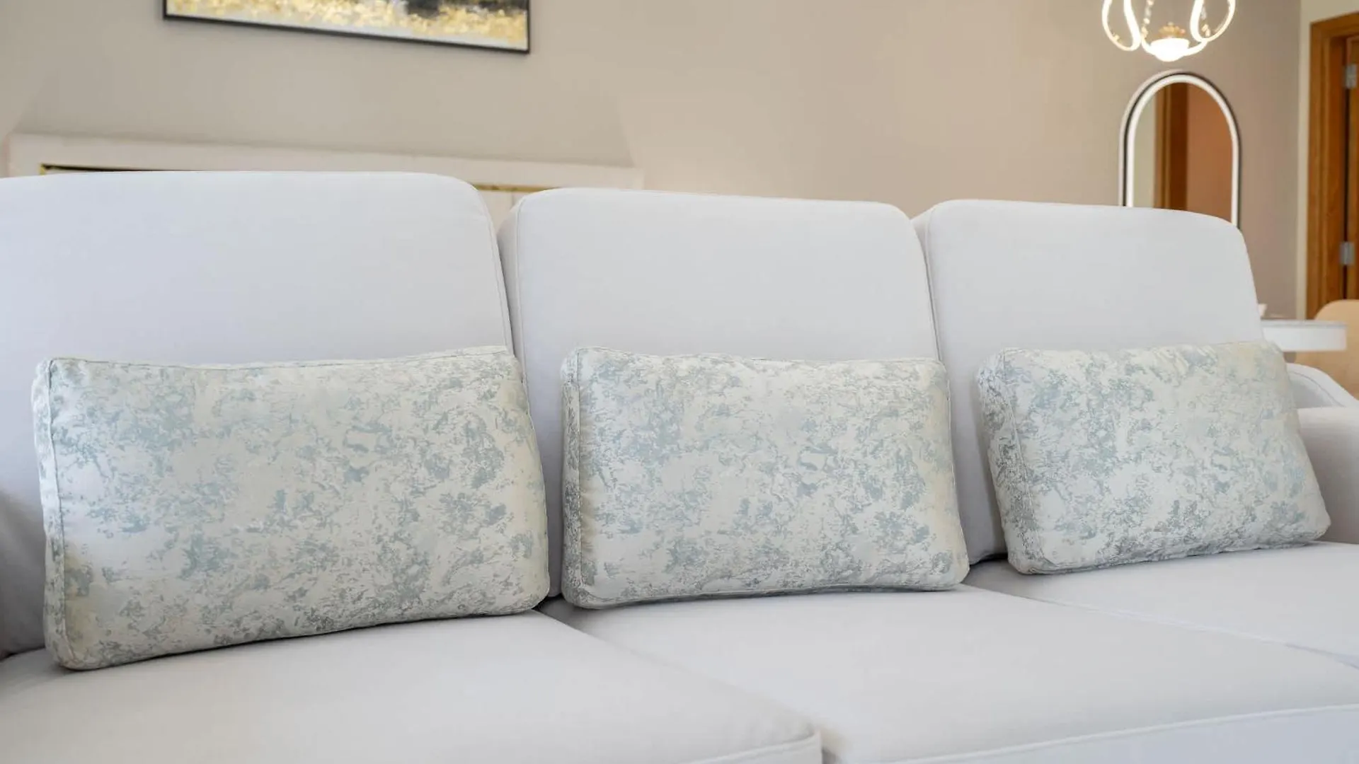 Glorious Studio With Easy City Access In Bay Square 9, Business Bay Dubai Apartment
